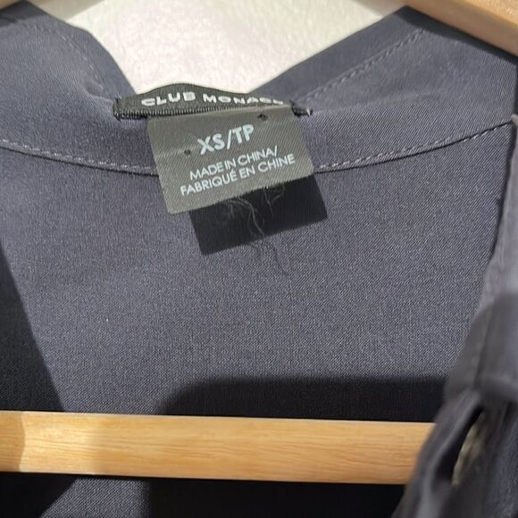 ⚡️Club Monaco 100% rayon roll up sleeve tunic shirt - size XS - Picture 8 of 12